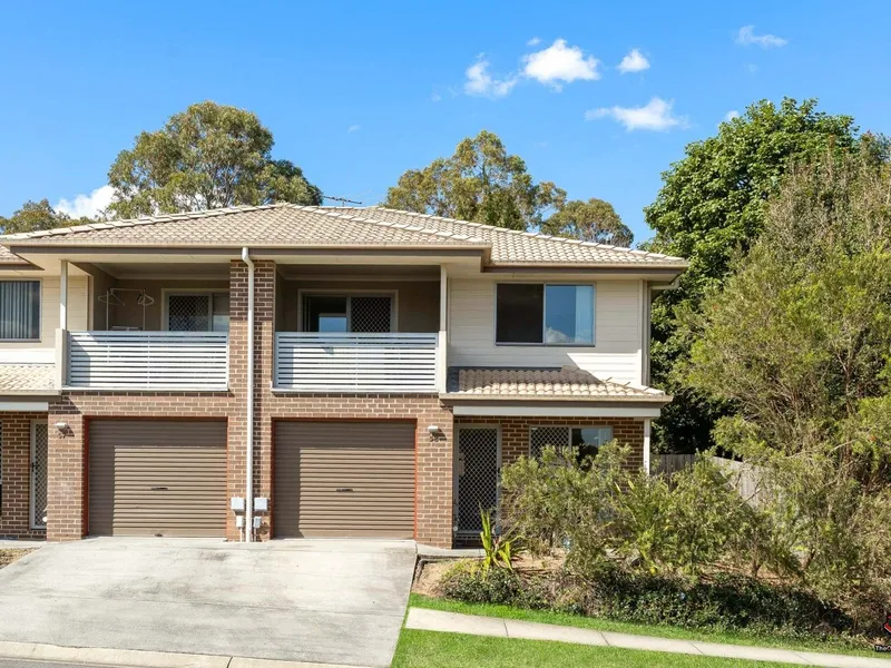 Great duplex in great Location