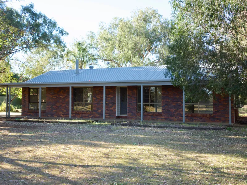 One Hectare of Pure Peace and Quiet!