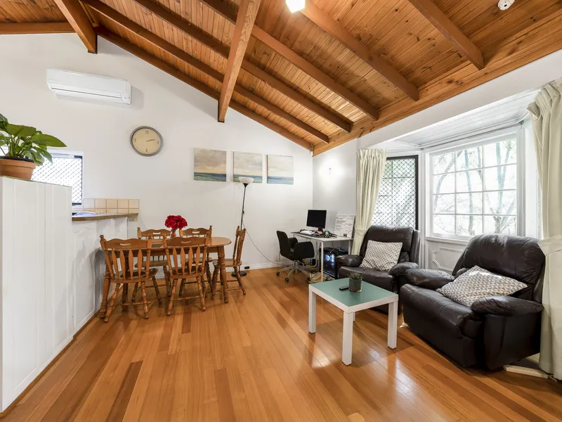 Enviable Location in Magill!