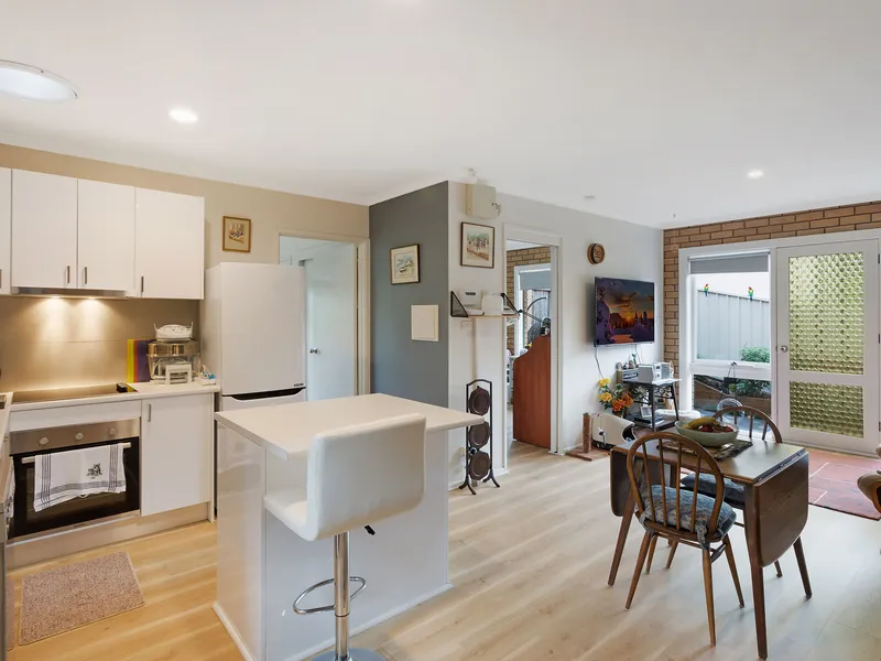 Delightfully Renovated Unit