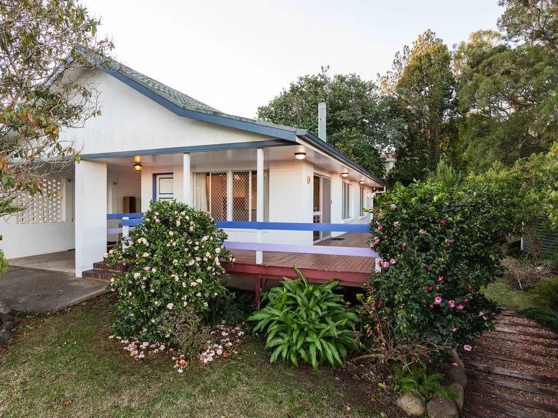 Character & Privacy on the Escarpment