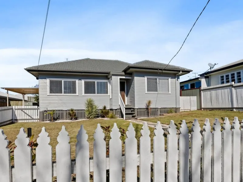 Calling All Investors - Gorgeous South Side cottage