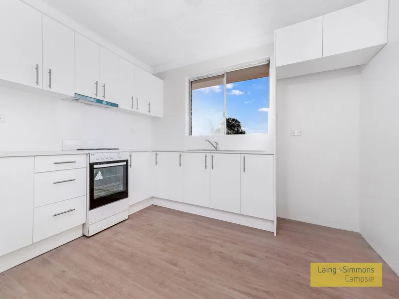 3 Bedroom Unit: Renovated with Garage