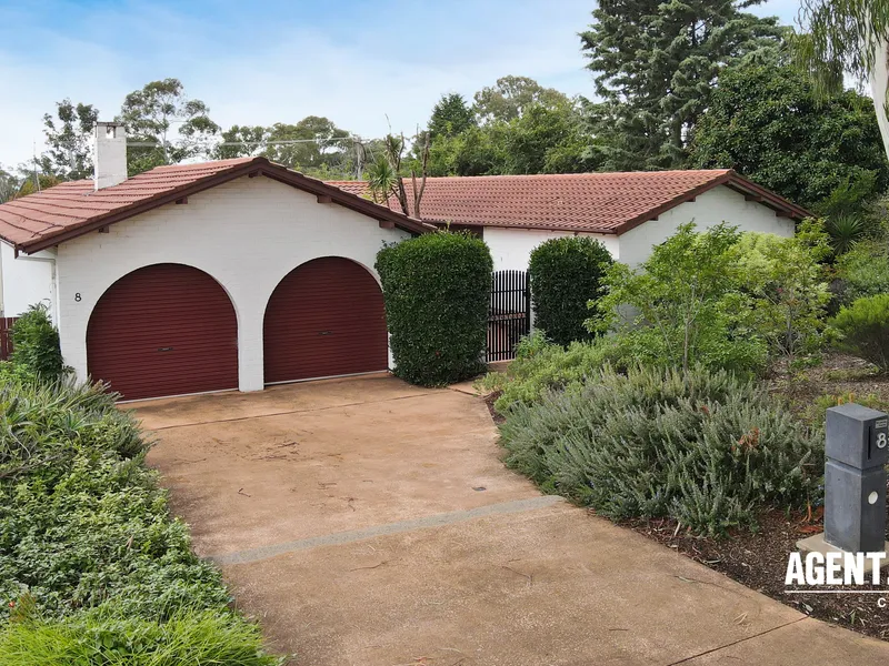 Unique and spacious family home with room to entertain