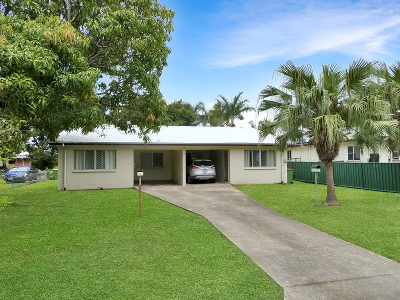 Sought After Duplex in Gulliver