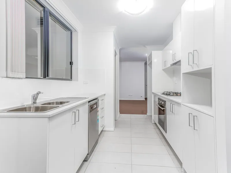 Apartment Located In The Heart of Penrith..!!!!!!!!!!