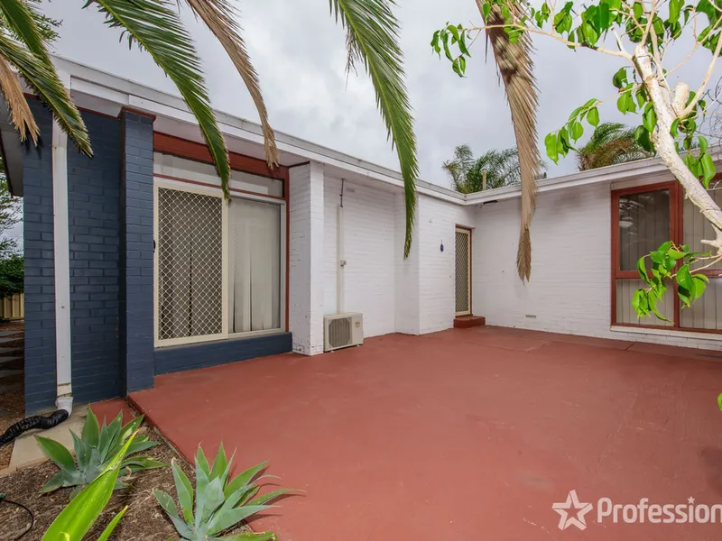 BERESFORD - Two Bedroom Back Half Duplex