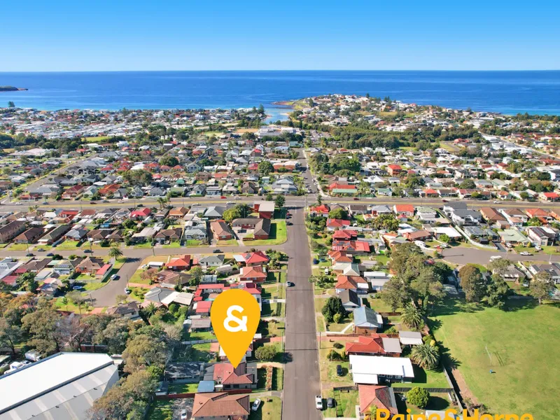 Family home plus modern two-bedroom flat