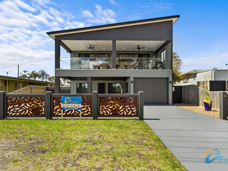 NEWLY BUILT HOME IN PRIME LOCATION WITH WATER VIEWS