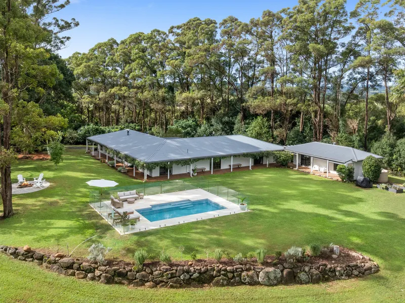 Magnificent hinterland acreage in idyllic Clunes