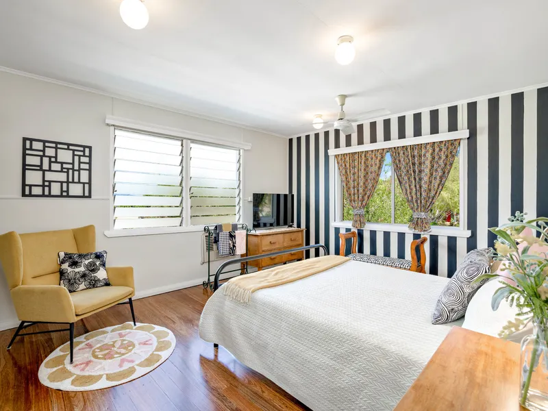 Eclectic Charm with Side Access & Shed