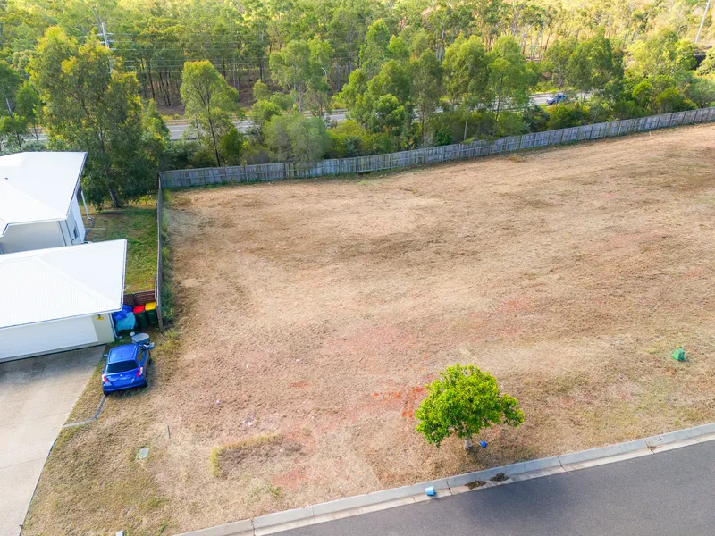 Large block ready to be built on!