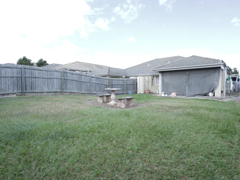 Three Bedroom Duplex with Air-conditioning