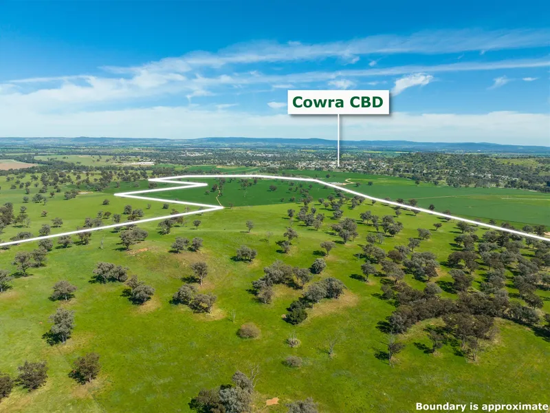 COWRA VIEWS- 359 ACRES