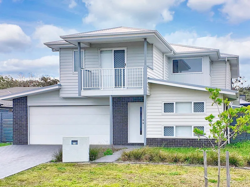 Stylish and Spacious Townhouse