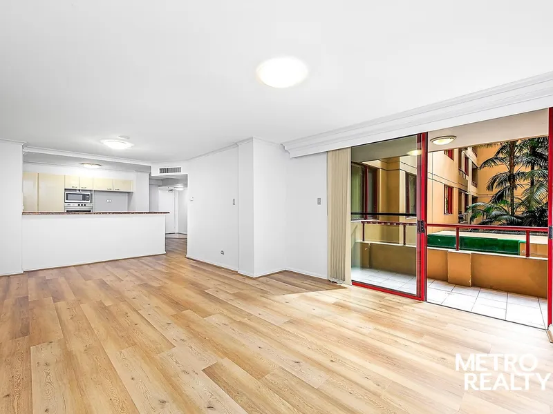 Enjoy an exceptional city lifestyle in Sydney's CBD!