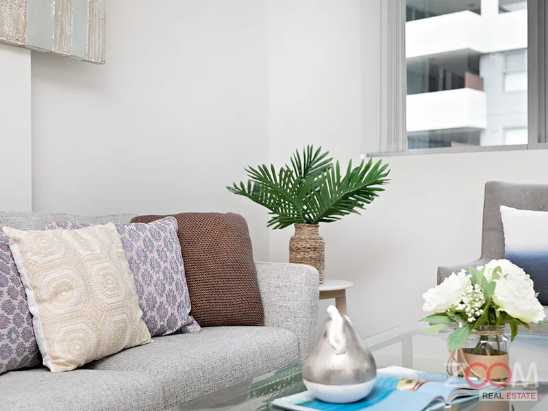 MODERN TWO BEDROOM APARTMENT | CONVENIENT LOCATION
