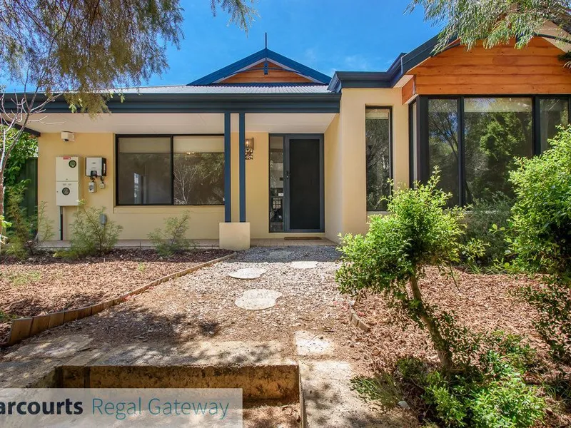 Atwell - Beautiful Family Home - 3x2 - $460 p/w