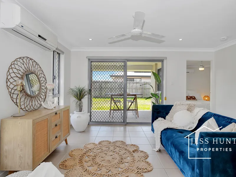 STYLISH & LOW MAINTENANCE - LOVE WHERE YOU LIVE