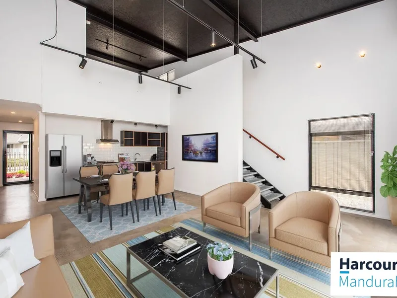 Coastal Living At Its Finest!