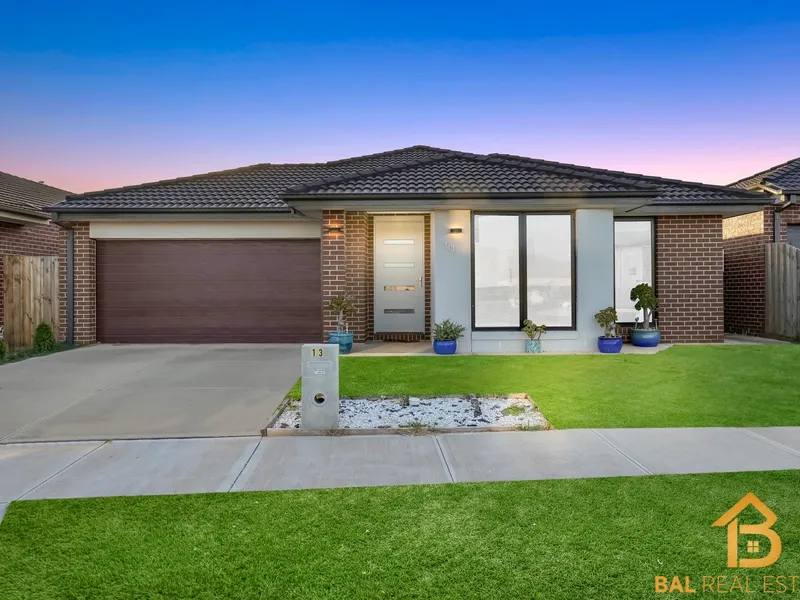 !! Spot On - Prime Location - A Family Friendly Extravaganza !!