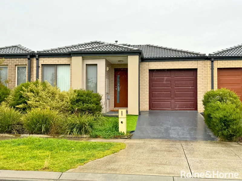 3 Bedroom Family Home in Saltwater Estate