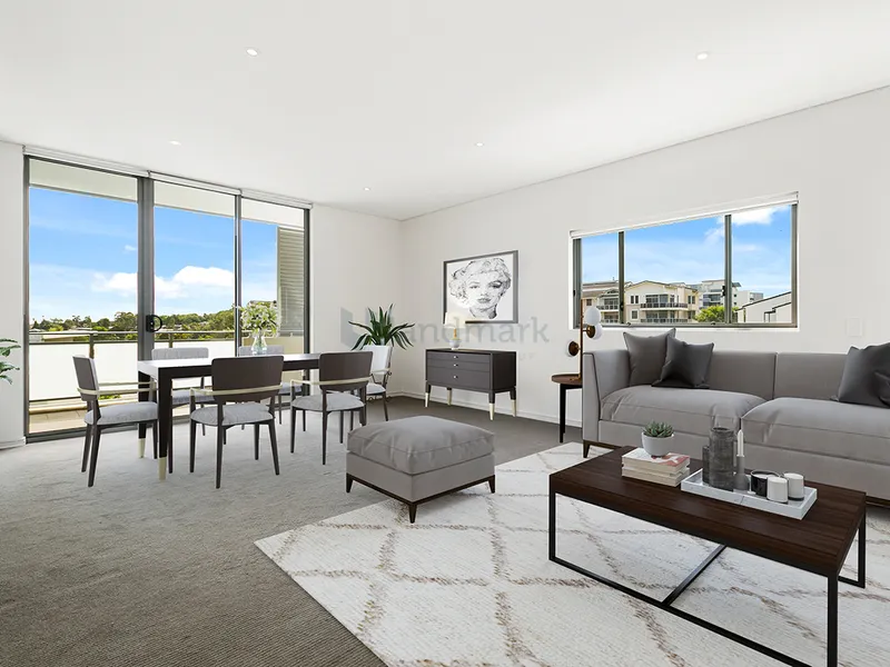 Light-filled Top Floor Apartment