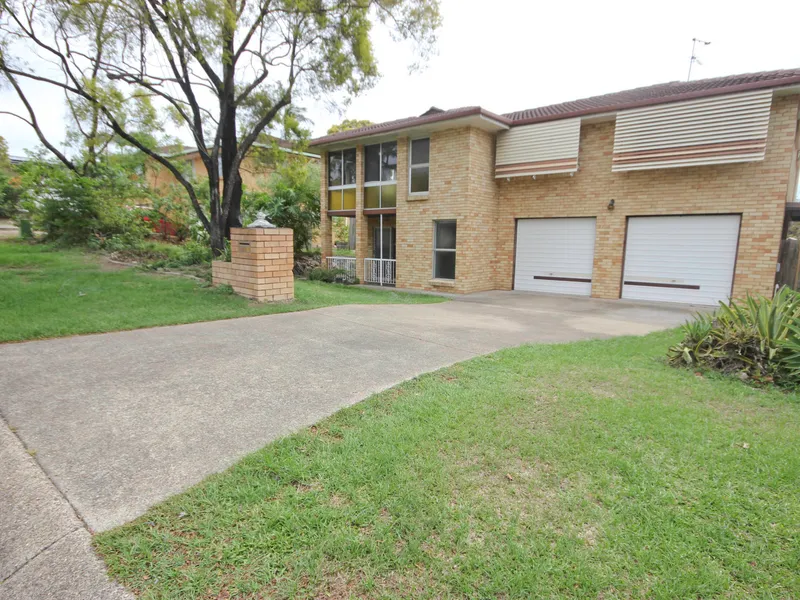 Step Into Luxury With This Fully Renovated 2-storey Haven!