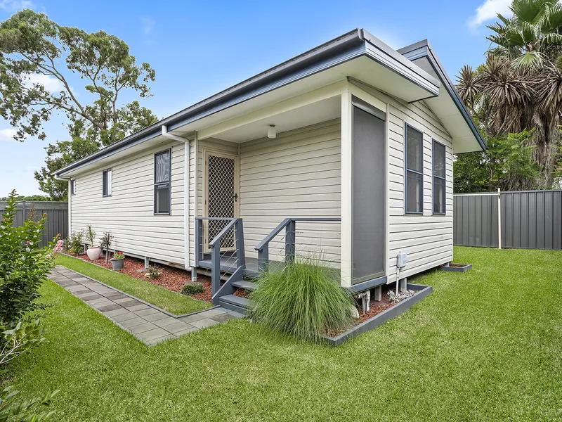 Bright and Spacious Two Bedroom Flat