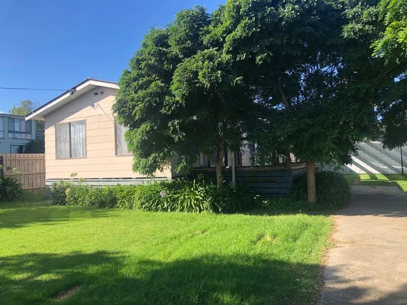 FULLY FENCED THREE BEDROOM