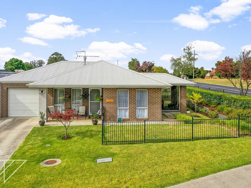 Independent Townhouse