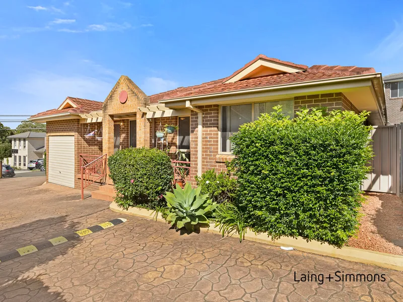 Large Free Standing Villa