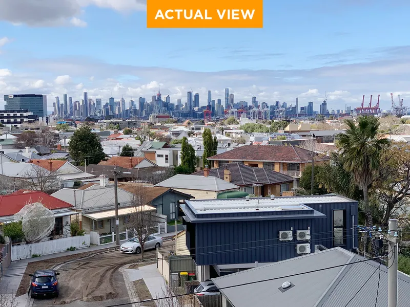 Inner-city Hidden Gem, Move In Early 2021