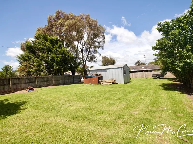 Titled Ready to go - 530m2 approx