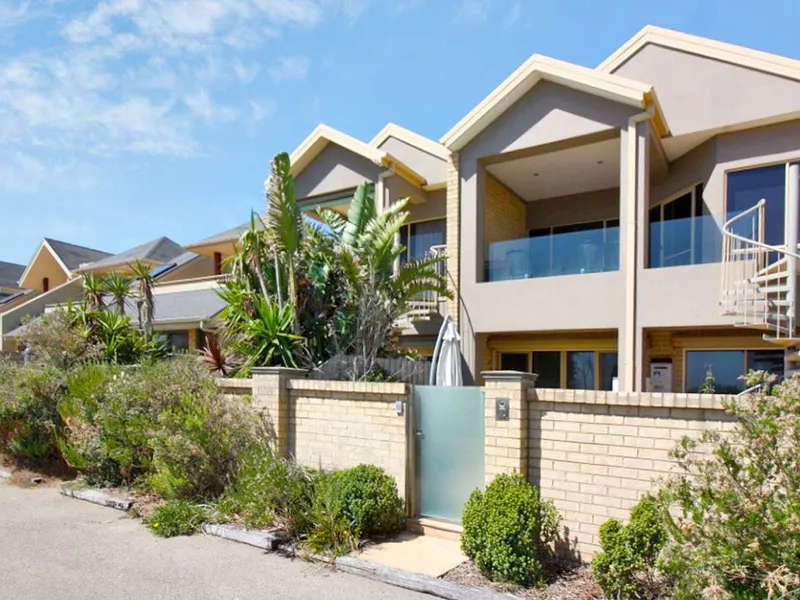 For more information, please contact Renee Whitehouse 0403 051 076 or renee@thepropertymentors.com.au