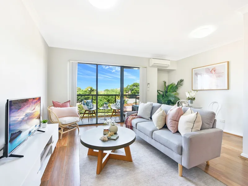 Perfectly maintained | Central inner west location ????