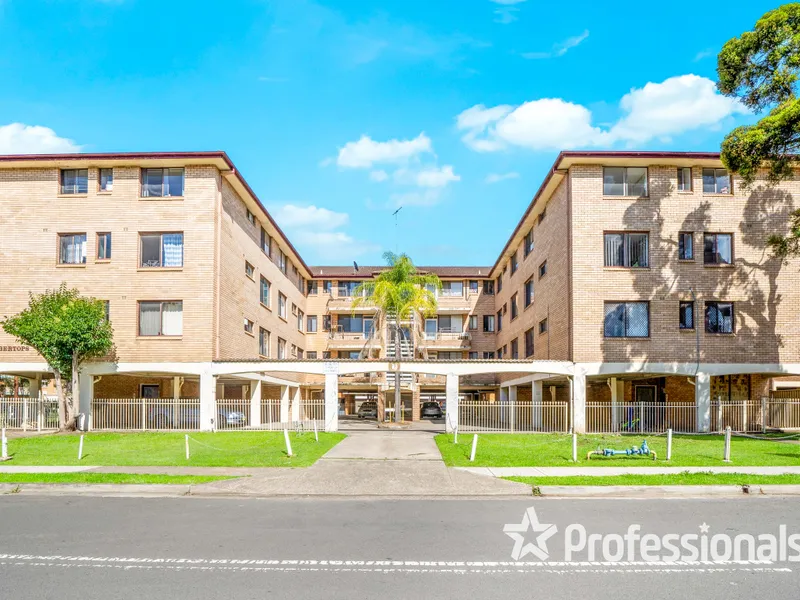 SOLID INVESTMENT | WELL PRESENT UNIT IN CANLEY VALE
