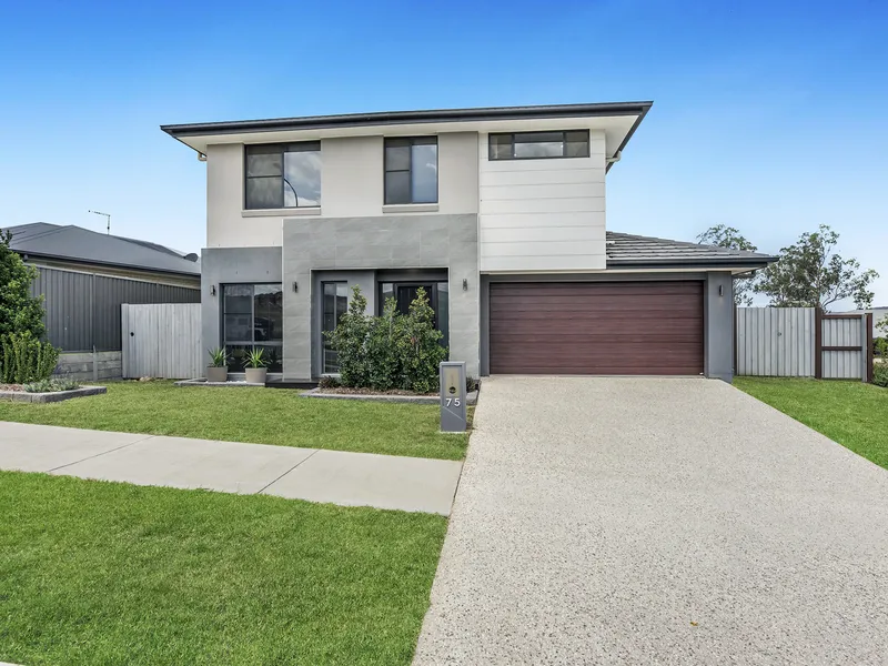 MASSIVE FEATURE PACKED DESIGNER HOME ON 605sqm BLOCK WITH REAR YARD ACCESS