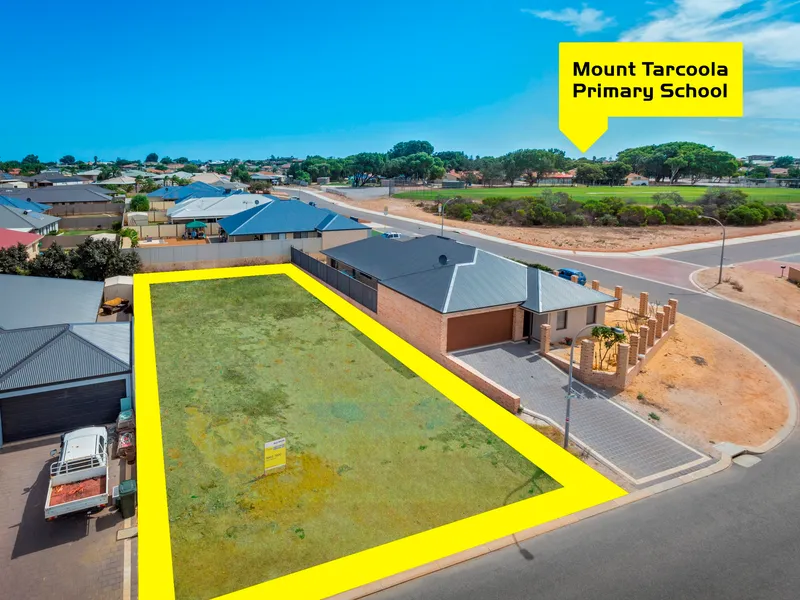Rare Mount Tarcoola Block - Walk to School