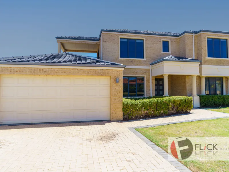 Welcome to your dream coastal retreat!