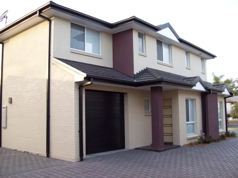 Freestanding Townhouse