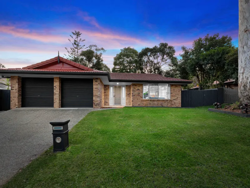 ELEGANT ABODE: Where Luxury Meets Sophistication - Your Dream Home Awaits!