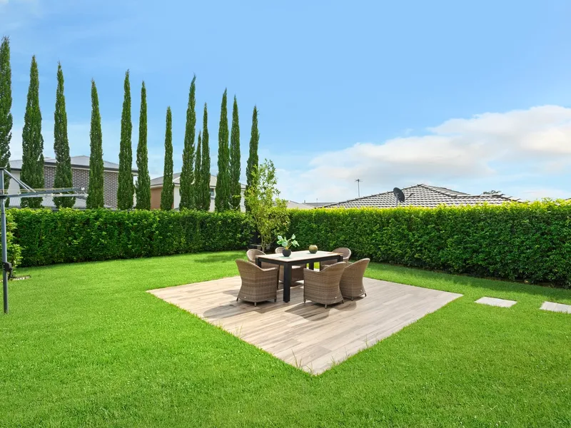 North-east facing beautiful family home on extra-large 468.7 sqm land with potential to add pool or granny flat (S.T.C.A.)