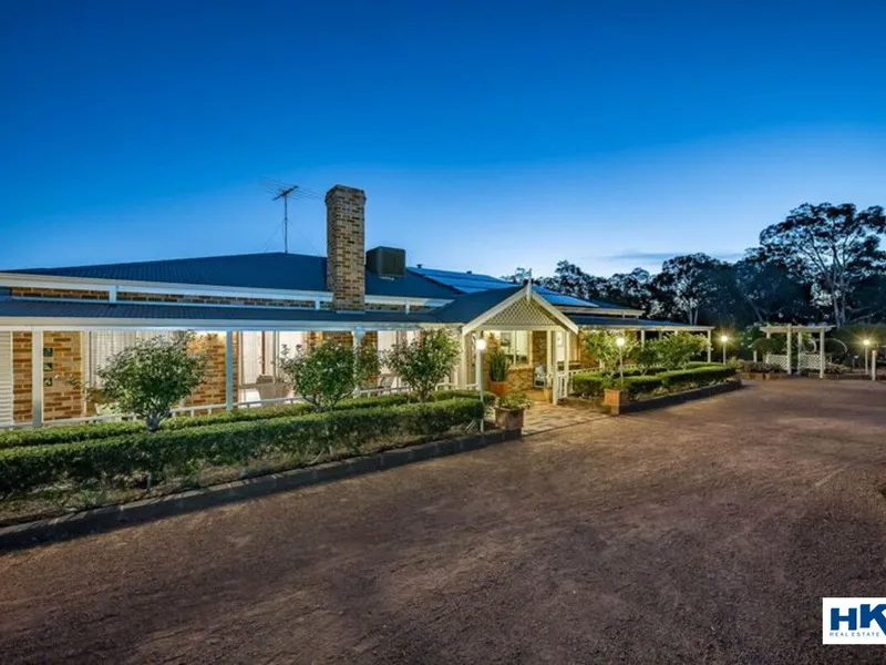 Elegance meets Country Charm