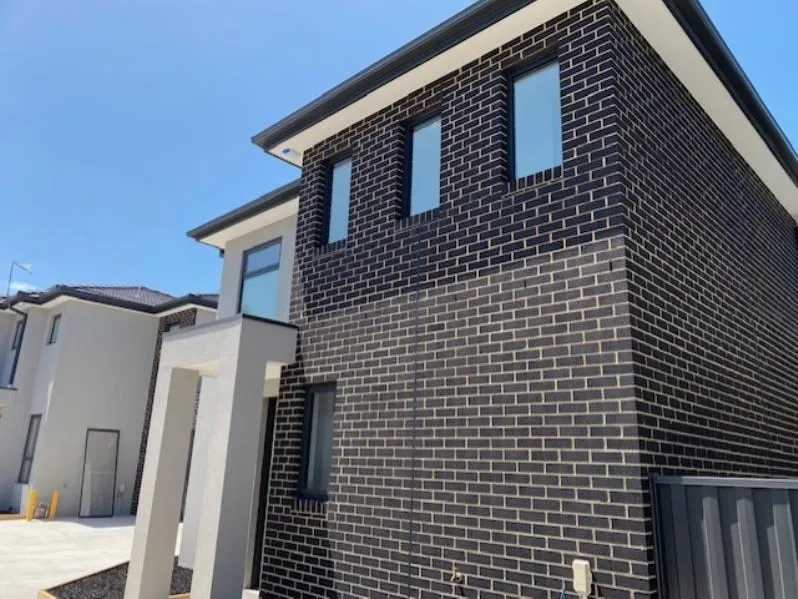 New exclusive 3 bedroom townhouse!