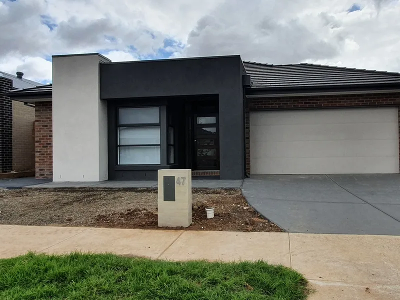 Brand New Large Family Home