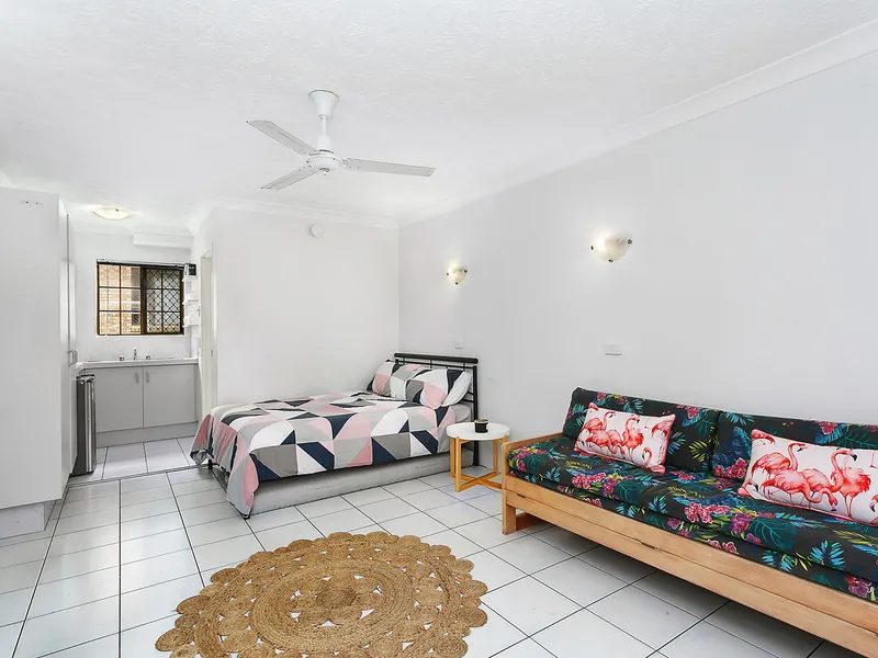 Studio apartment in sought-after location