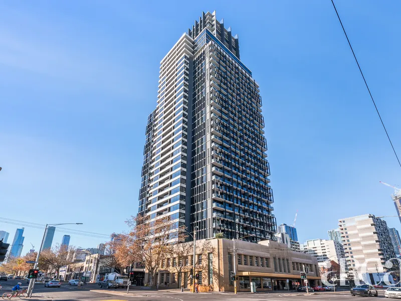 Stylish 2 Bedroom Apartment with Stunning Views