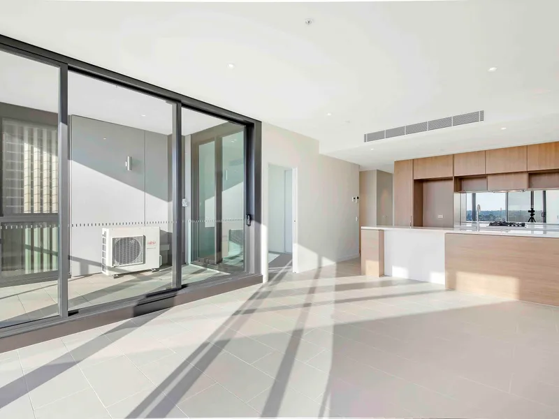 Two-bedrooms PLUS study apartment