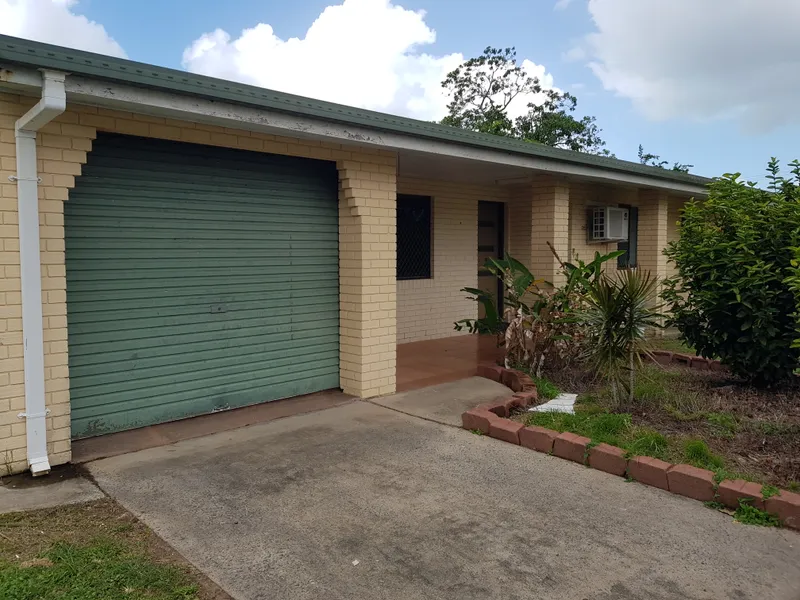 Located in an ideal location, situated on a corner block is this accommodating 4 bedroom home.